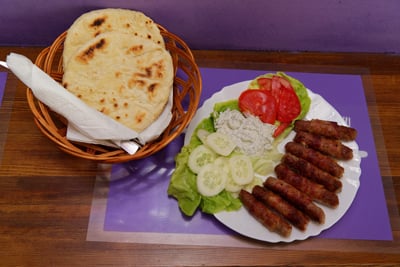Ćevapi u slanini 